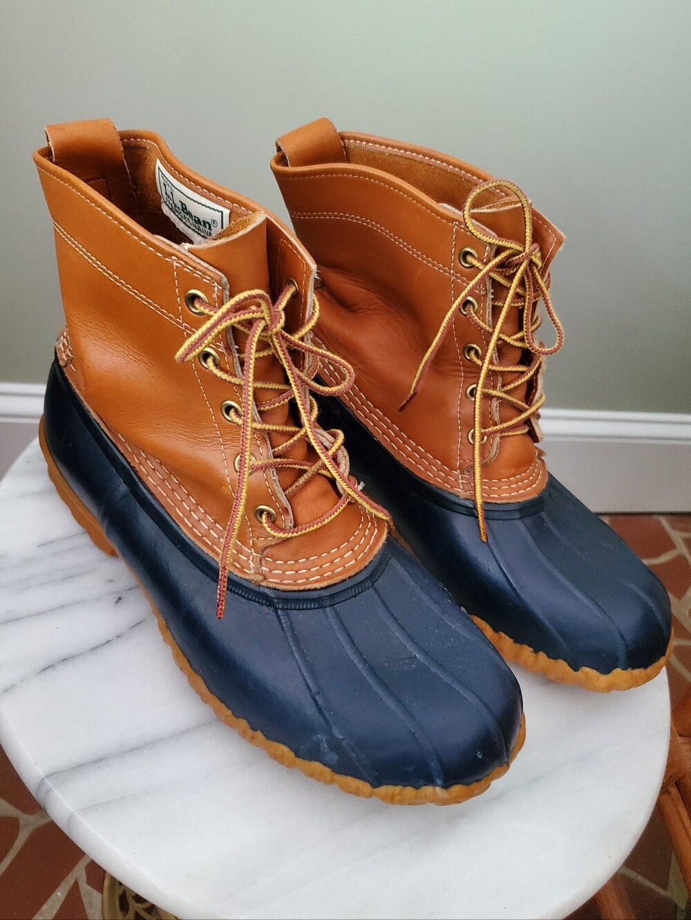 ☀️FLASH SALE!!☀️ Vintage L.L. Bean Classic Bean Boots Tan Navy